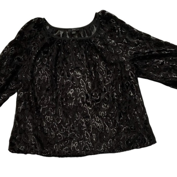 LOFT Leopard Velvet Popover Top Sz L K2658 - Picture 4 of 9